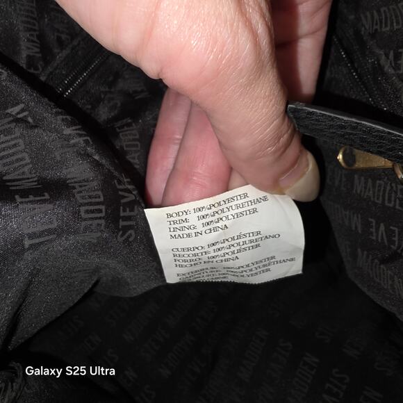 EUC Steve Madden olive green black, logo, med back pack, top zip, pockets - Picture 8 of 9